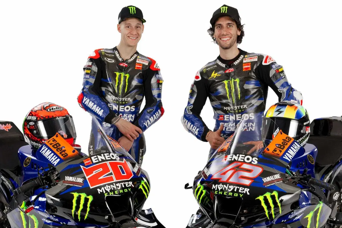 MotoGP 2024, tolti i veli alle Yamaha M1 di Quartararo e Rins! Tutte le foto [GALLERY] (46)