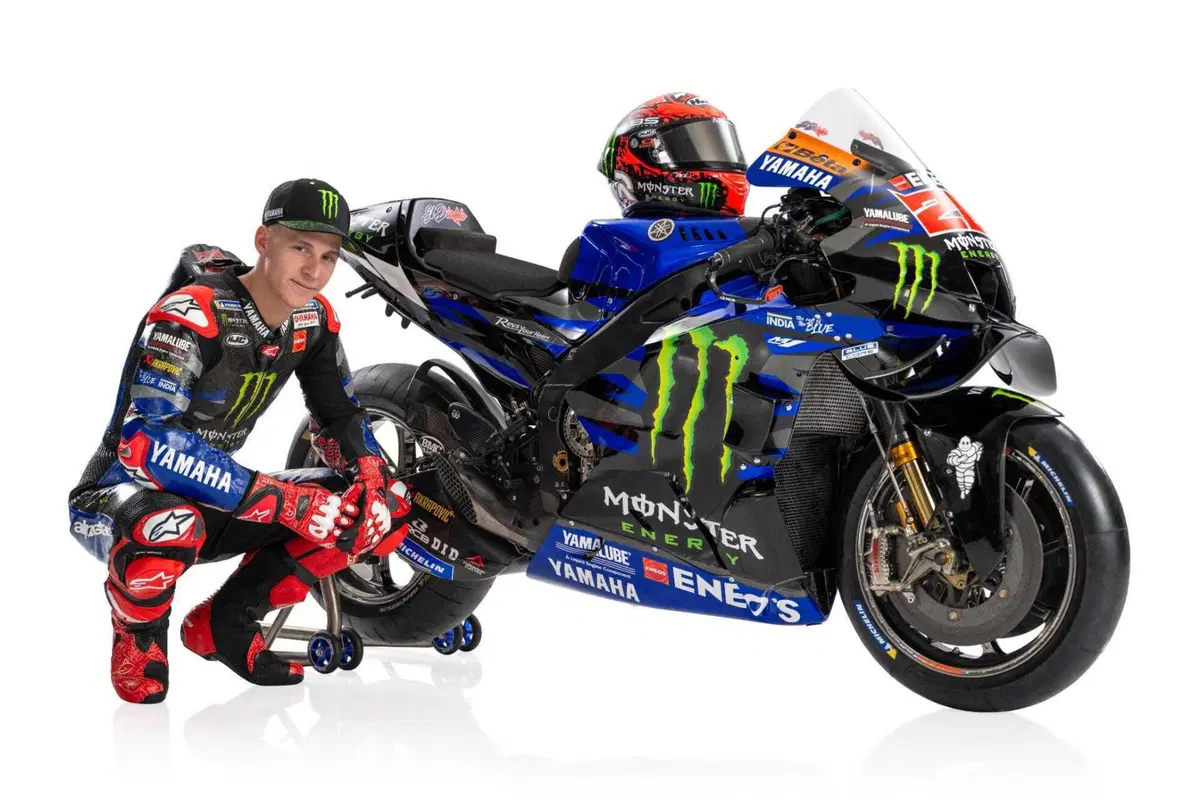 MotoGP 2024, tolti i veli alle Yamaha M1 di Quartararo e Rins! Tutte le foto [GALLERY] (40)