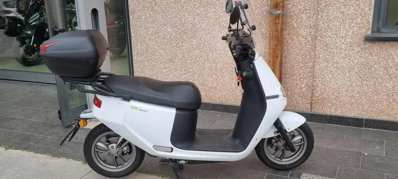 Ecooter E2 Sport Plus (2021 - 22)
