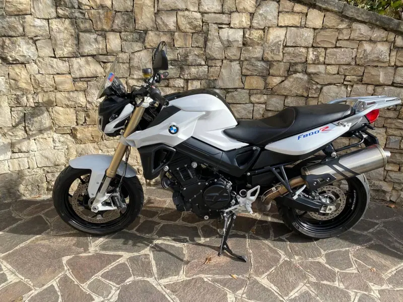 Bmw F 800 R (2015 - 16) (4)