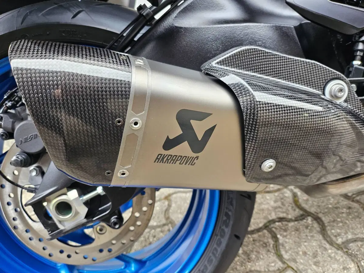 Suzuki GSX-S1000GX Top (2026) (6)