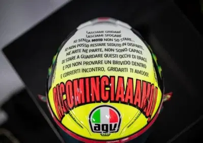 MotoGP 2024, Bezzecchi e il suo casco dedicato ai test di Sepang: sopra c'è una canzone [VIDEO E GALLERY]