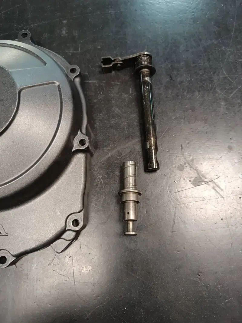 Carter frizione CBR900RR Honda (4)