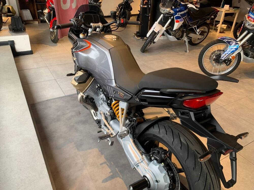 Moto Guzzi V100 Mandello S (2023 - 24) (5)