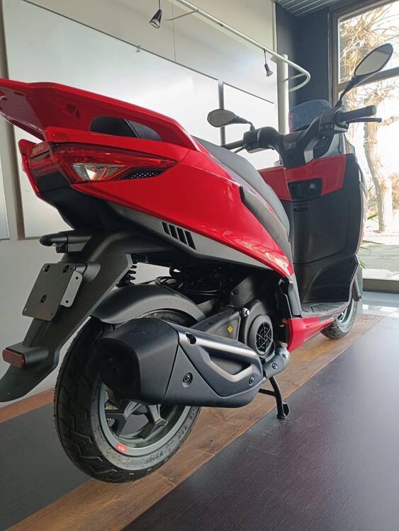 Aprilia SXR 50 (2021 - 24) (2)