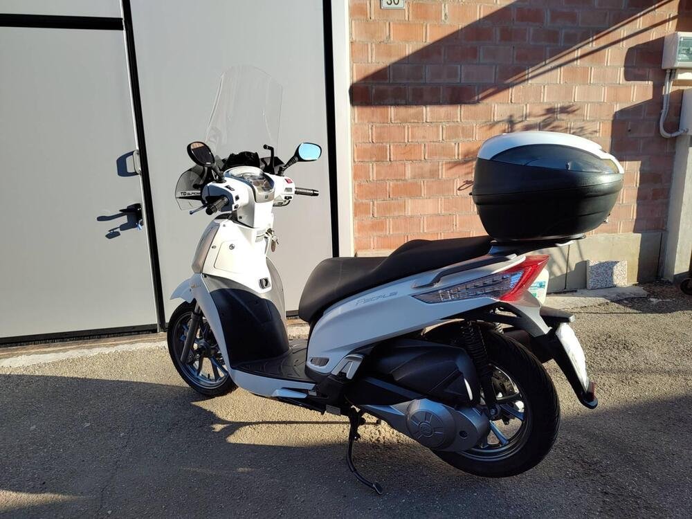 Kymco People 300i GT ABS (2016 - 20) (2)