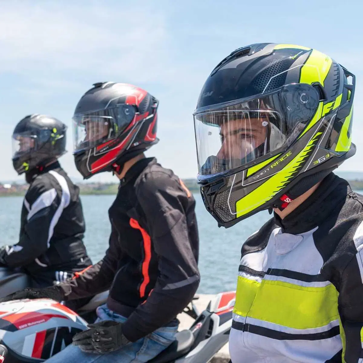 Casco integrale GCM 363 Shot (2)