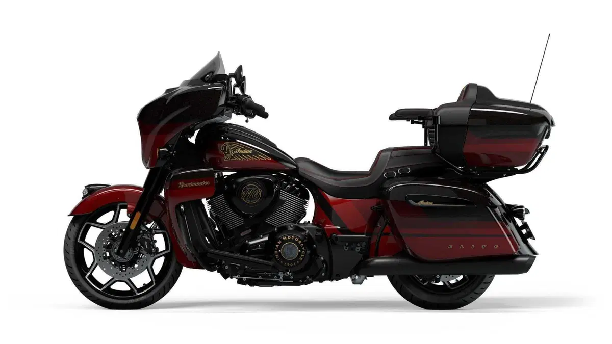 Indian Roadmaster Elite 2024: soltanto 350 esemplari disponibili in tutto il mondo  (3)
