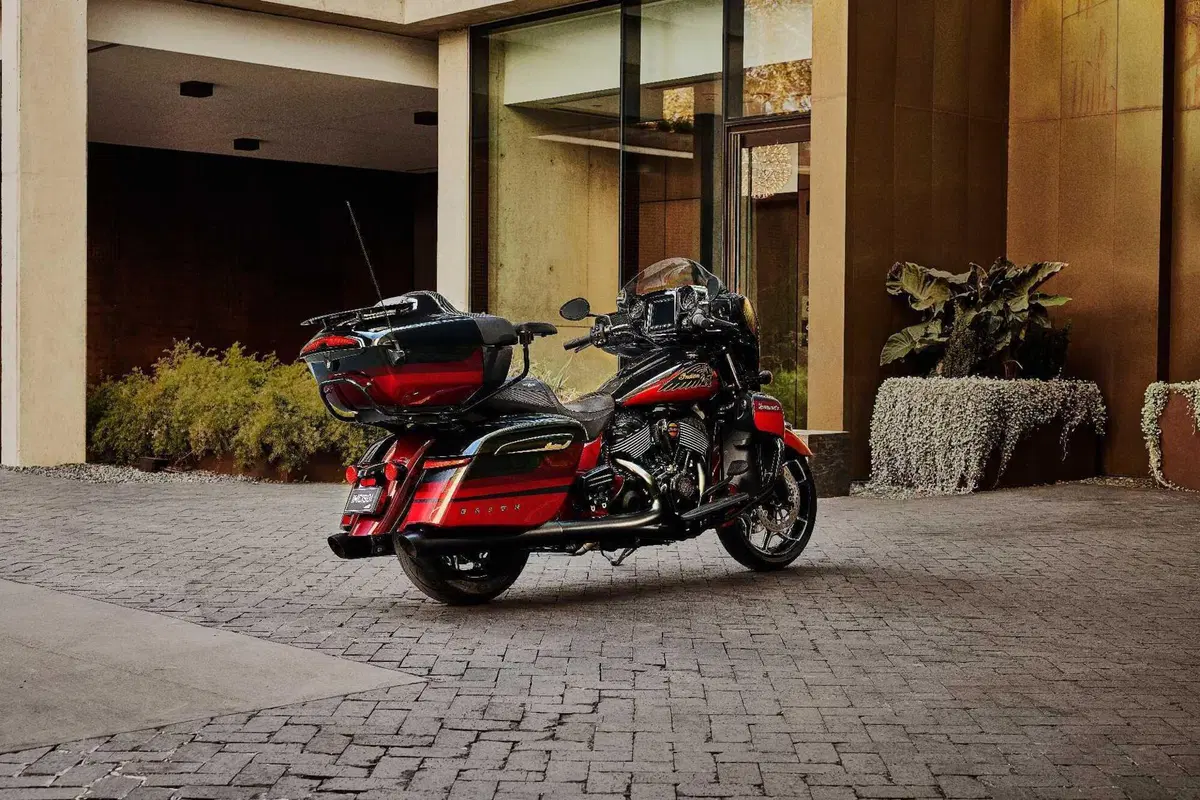 Indian Roadmaster Elite 2024: soltanto 350 esemplari disponibili in tutto il mondo  (8)