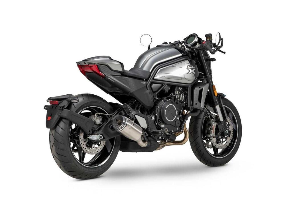 CFMOTO 700CL-X Sport (2022 - 24) (5)