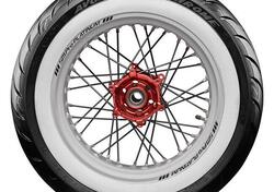 Pneumatico posteriore Avon Cobra Chrome 150/80 R16