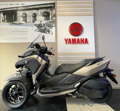 Yamaha Tricity 300 (2021 - 24) usata