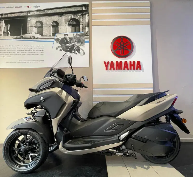 Yamaha Tricity 300 (2021 - 24)