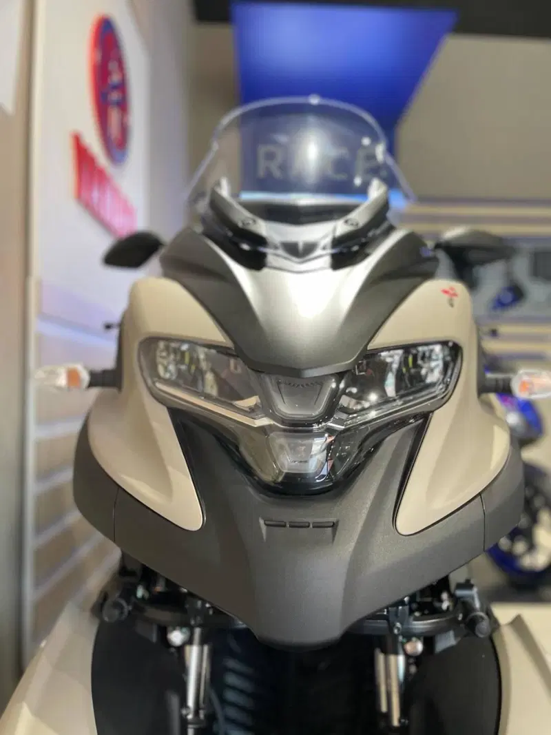 Yamaha Tricity 300 (2021 - 24) (4)