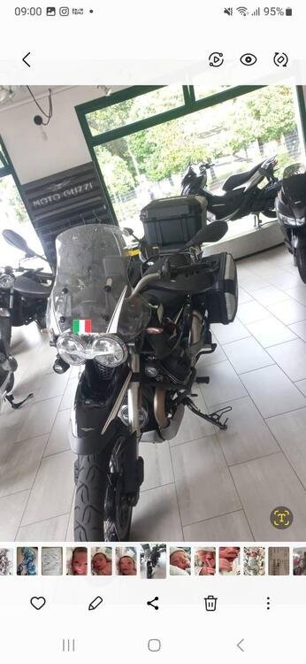 Moto Guzzi V85 TT Guardia d'Onore (2022 - 23) (5)
