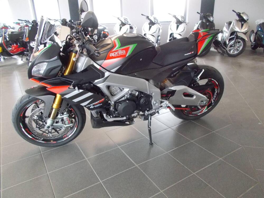 Aprilia Tuono 1100 V4 Factory (2019 - 20) (5)