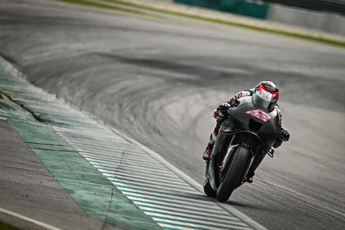 Pecco Bagnaia-Speedy Gonzales, in quattro sotto al 57! Lo scherzo di KTM: resoconto del 3° giorno di test a Sepang [CLASSIFICA e GALLERY] (43)