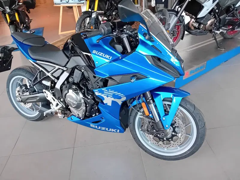 Suzuki GSX-8R (2024 - 26)