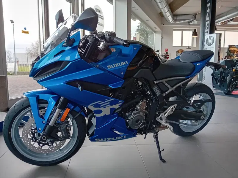 Suzuki GSX-8R (2024 - 26) (3)
