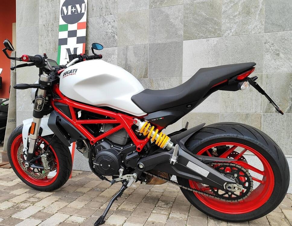 Ducati Monster 797 (2017 - 18) (2)