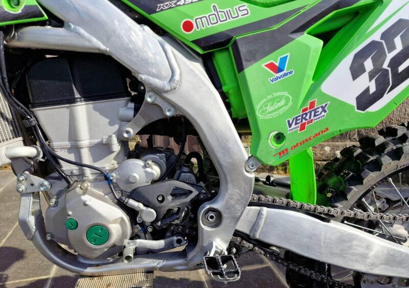 KIT TAGLIANDO 2 LT MOTUL 7100 10W50 + FILTRO ARIA OLIO KAWASAKI KX 250 F  2009