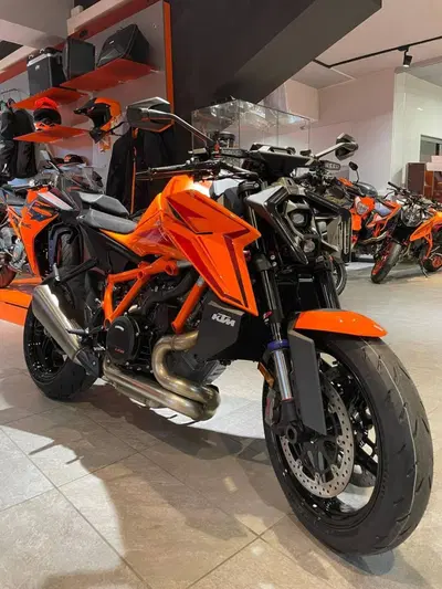 KTM 1390 Super Duke R (2024 - 26) nuova