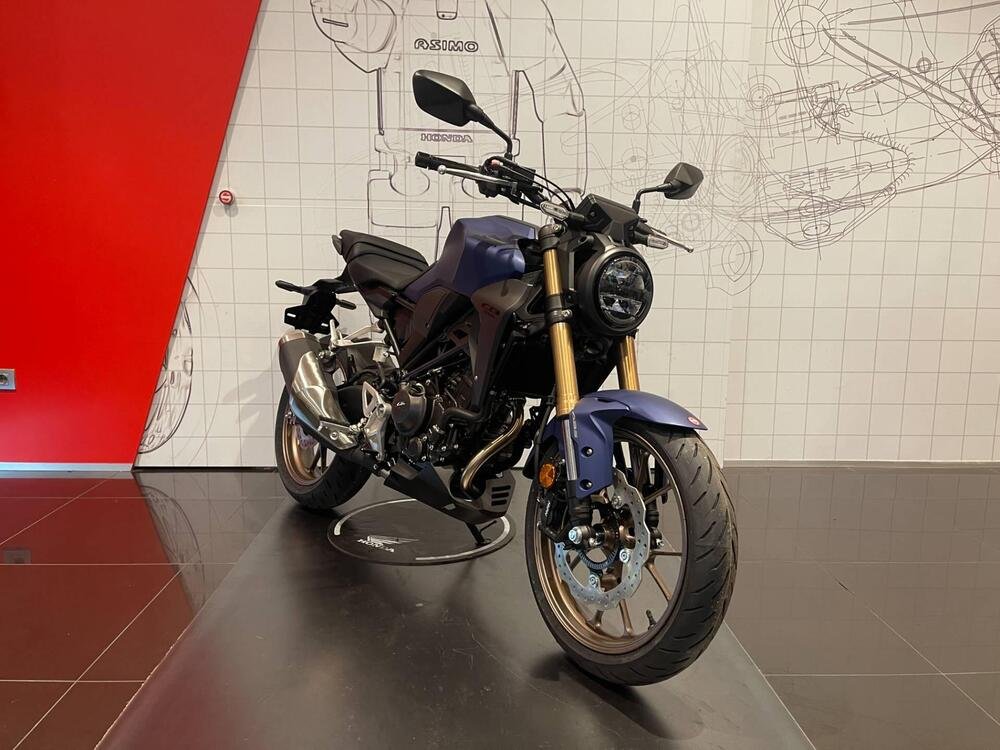 Honda CB 300 R (2022 - 24) (4)
