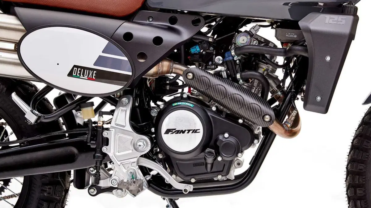 Fantic Motor Caballero 125 Caballero 125 Scrambler Deluxe (2024) (6)