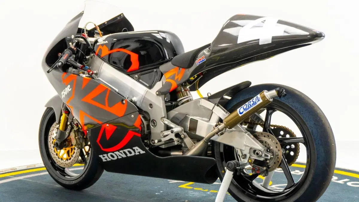 Honda RS 250 GP NXA (5)