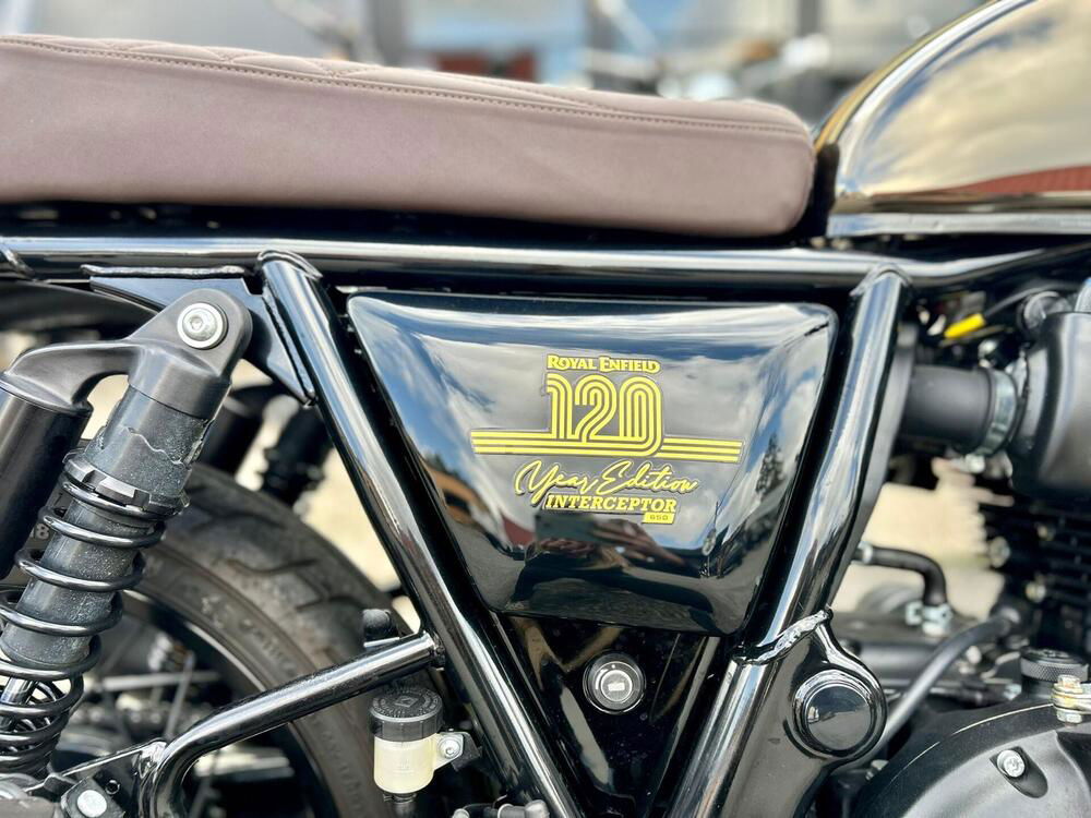 Royal Enfield Interceptor 650 (2021 - 24) (4)