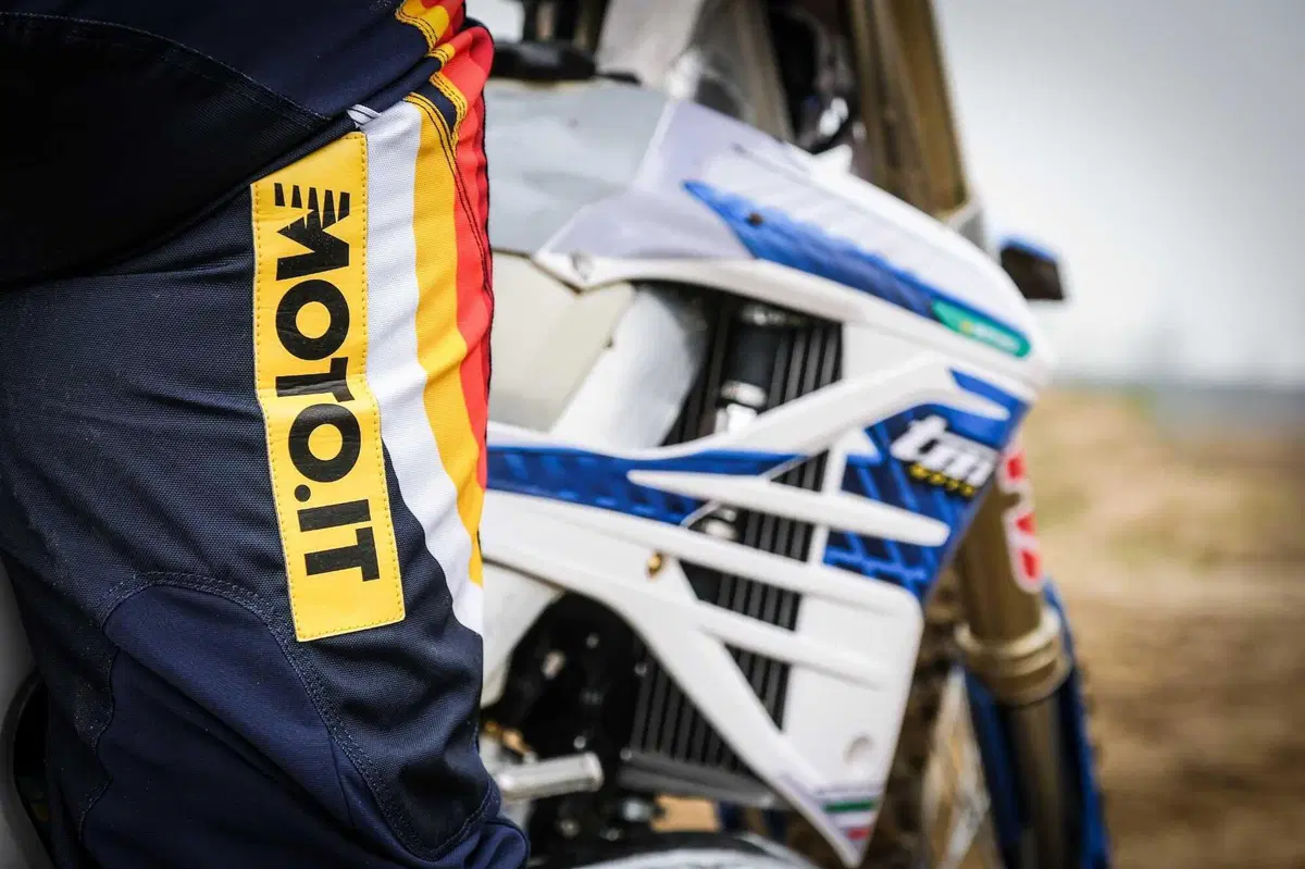 Moto a 2 o 4 TEMPI per fare ENDURO? PROVA TM 300 2T e 450 4T in pista e nel bosco. Quante SORPRESE [VIDEO E GALLERY] (24)