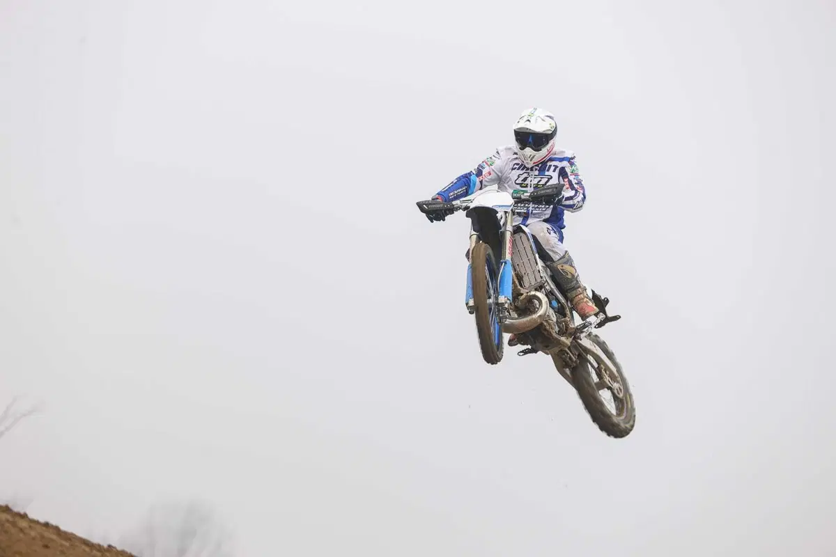 Moto a 2 o 4 TEMPI per fare ENDURO? PROVA TM 300 2T e 450 4T in pista e nel bosco. Quante SORPRESE [VIDEO E GALLERY] (51)