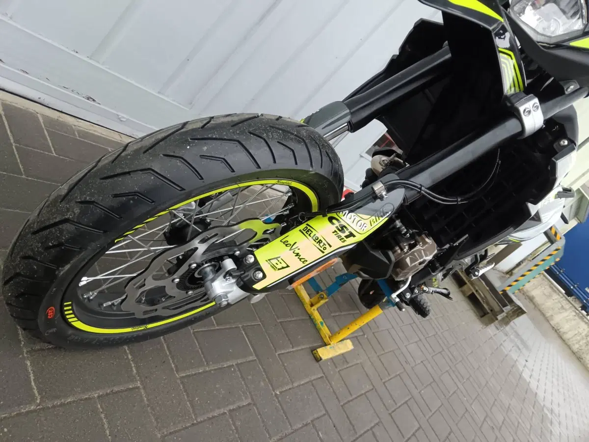 FB Mondial SMX 125 Motard (2021 - 24) (14)