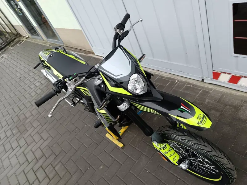 FB Mondial SMX 125 Motard (2021 - 24) (20)