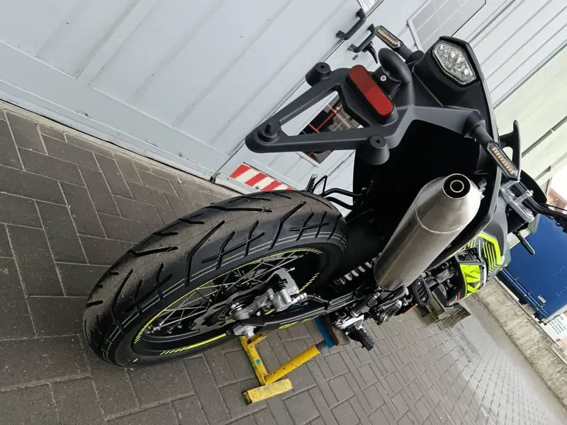 FB Mondial SMX 125 Motard (2021 - 24) (15)