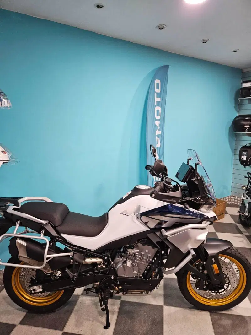 CFMOTO 800MT Explore (2023 - 26)