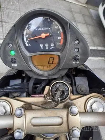 Kawasaki ER-6N (2005 - 08) usata