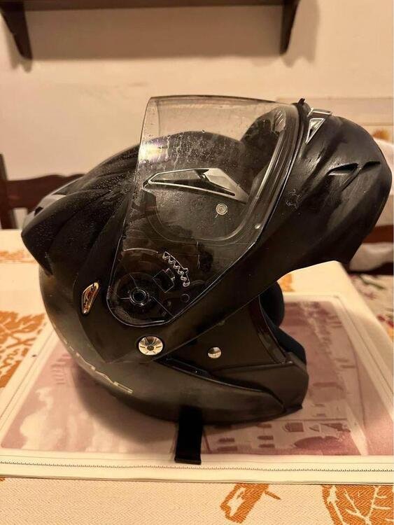Vendo casco moto usato marca G-Mac Evo+ (2)