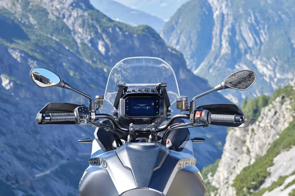 Moto Guzzi Stelvio TEST (16)