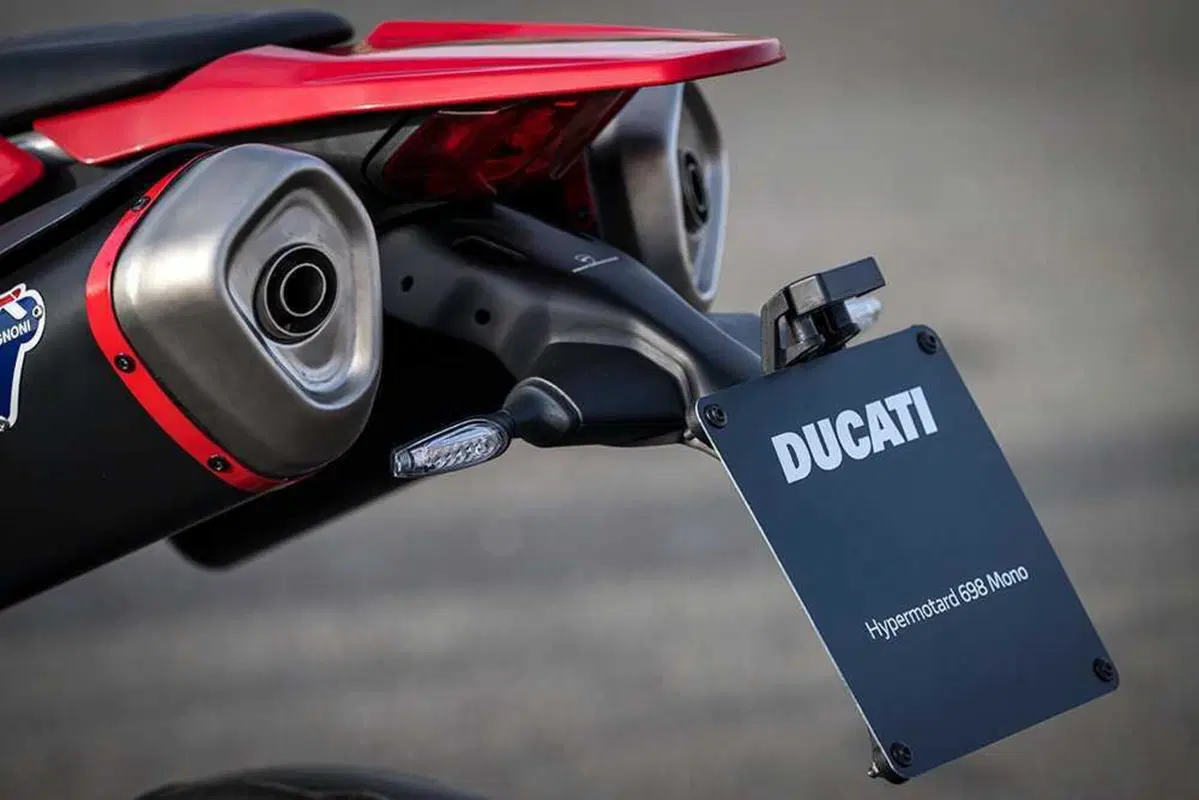 Ducati Hypermotard 698 Mono: Nuovo riferimento (14)