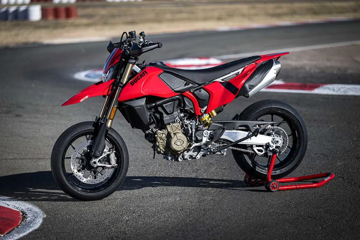 Ducati Hypermotard 698 Mono: Nuovo riferimento (26)