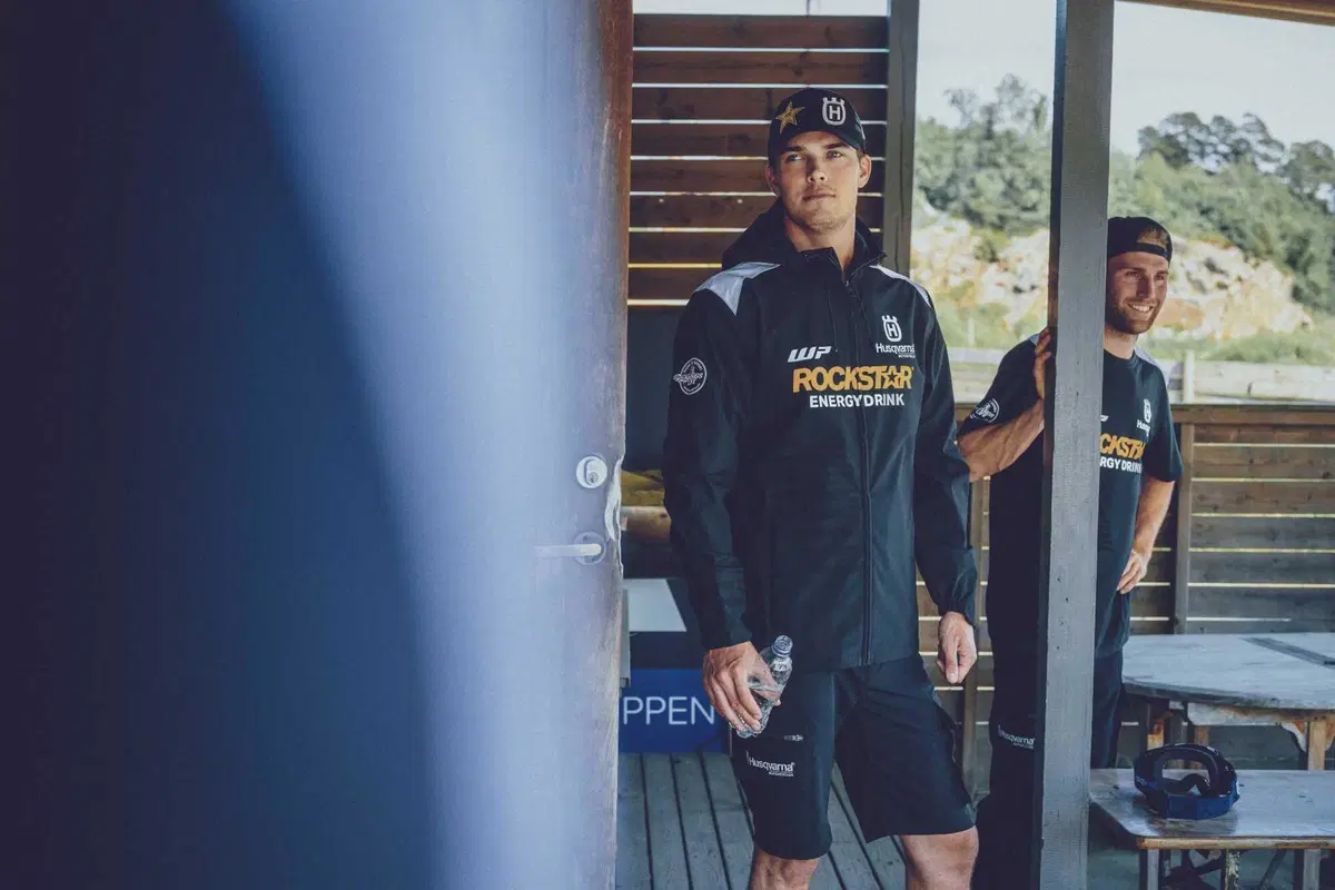 Nuova collezione Husqvarna Rockstar Replica Team (18)