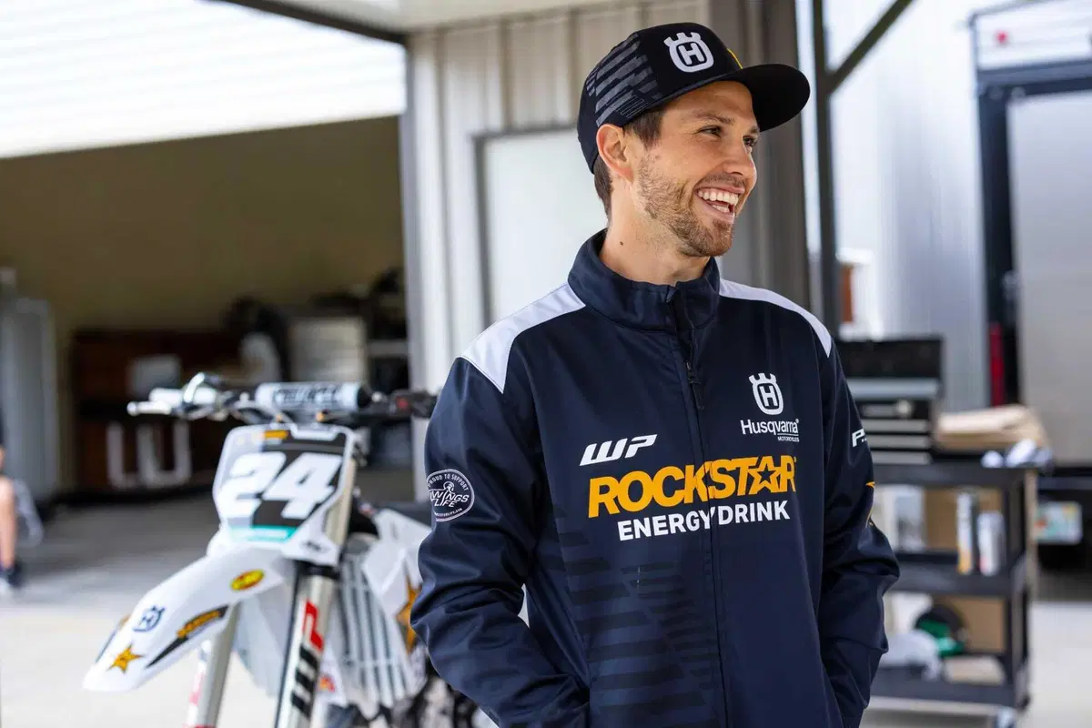 Nuova collezione Husqvarna Rockstar Replica Team (23)