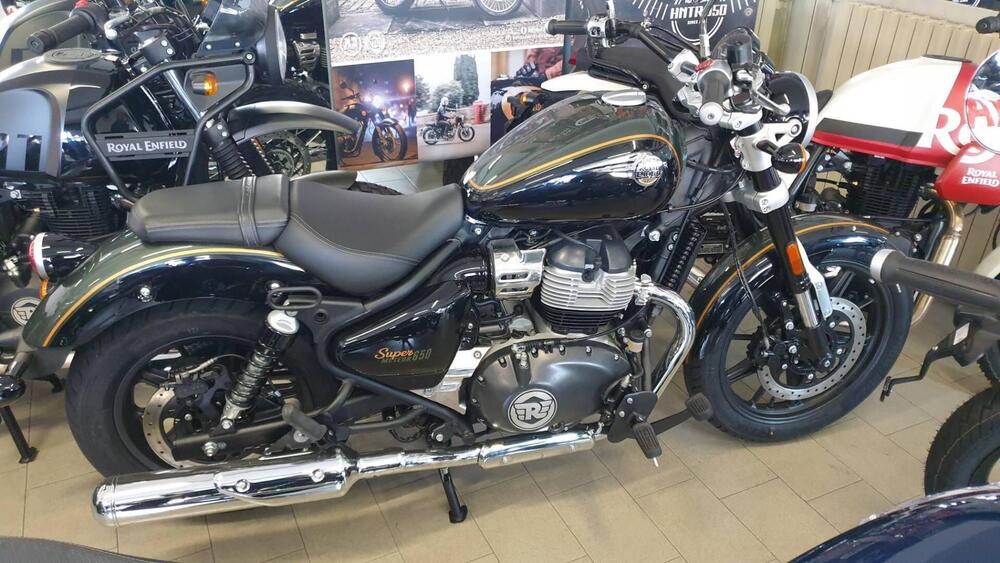 Royal Enfield Super Meteor 650 (2023 - 24)