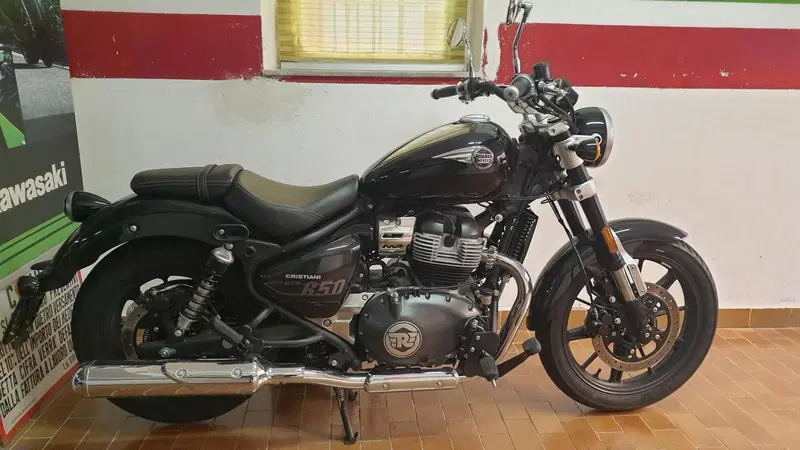 Royal Enfield Super Meteor 650 (2023 - 26)
