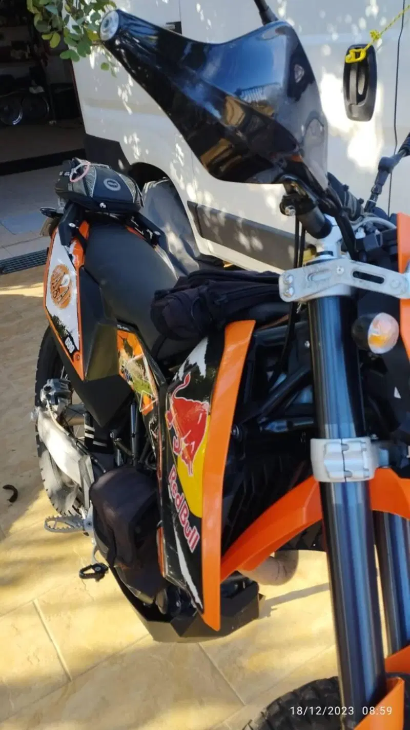 KTM 690 Enduro (2009 - 11) (2)