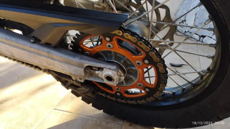 KTM 690 Enduro (2009 - 11) (7)
