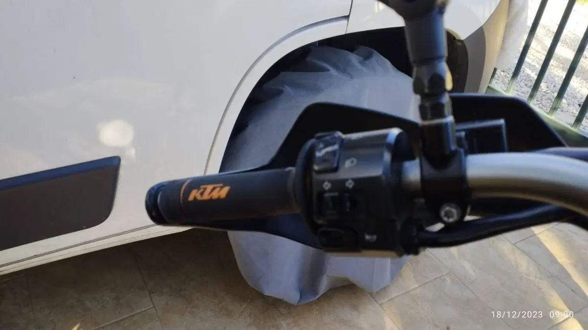 KTM 690 Enduro (2009 - 11) (8)