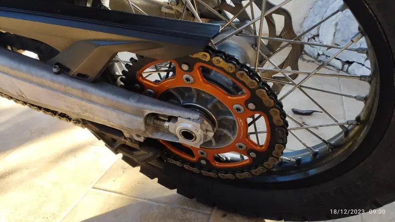 KTM 690 Enduro (2009 - 11) (20)
