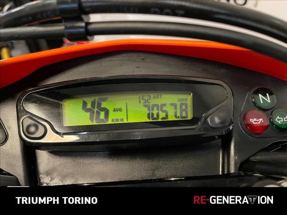 KTM 690 Enduro R (2021) (4)